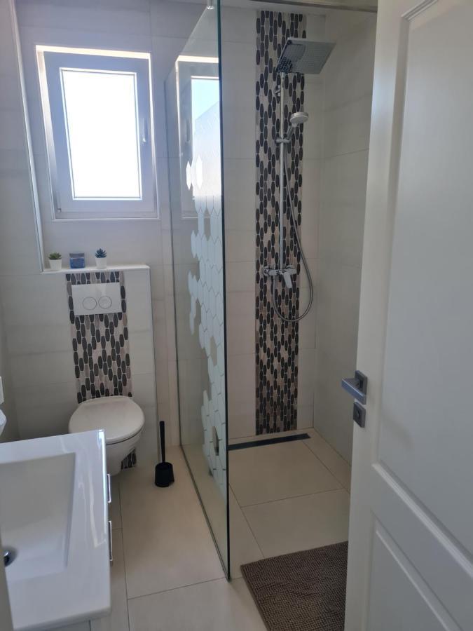Holiday Apartment Marijana Kaštela Exteriör bild