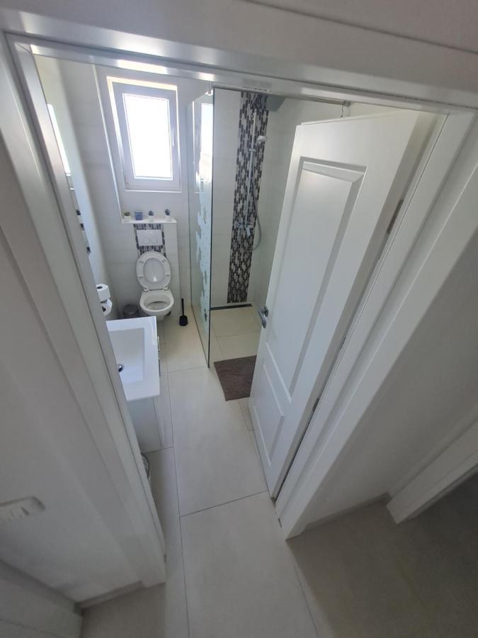 Holiday Apartment Marijana Kaštela Exteriör bild